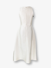 Load image into Gallery viewer, Bridal22 Kelly Gown
