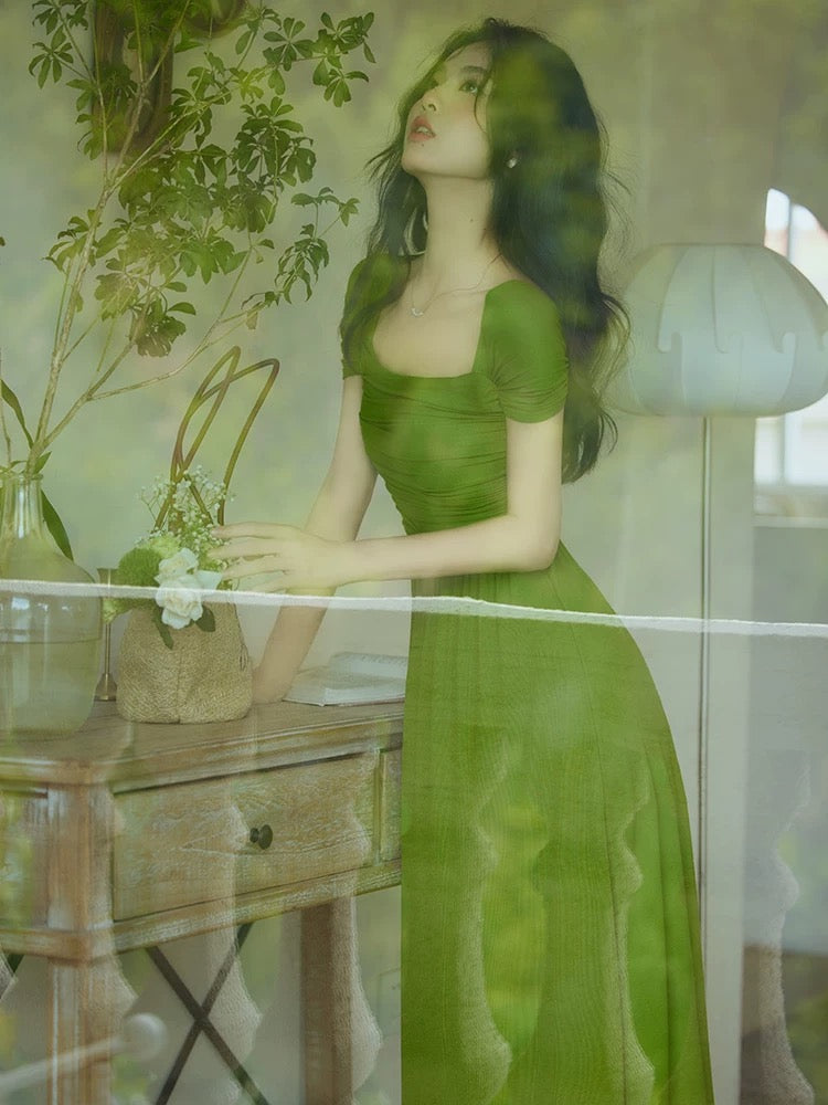 SS23 Lola Dress
