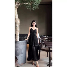 Load image into Gallery viewer, Resort24 Hailey Dress
