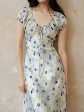 Load image into Gallery viewer, SS23 Florine Dots Dress
