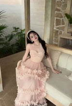 Load and play video in Gallery viewer, Bridal25 Aurora Gown
