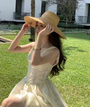 Load and play video in Gallery viewer, SS25 Belle Dress
